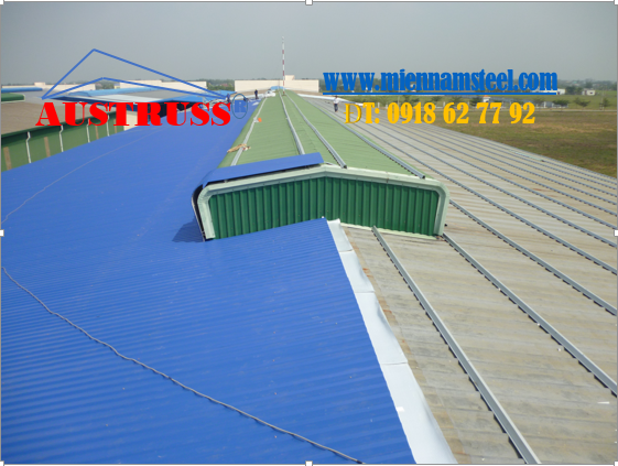 Bảng giá sửa mái tôn trọn gói theo m2 2025 ở hà nội Chi phí tiền công thợ  và vật tư