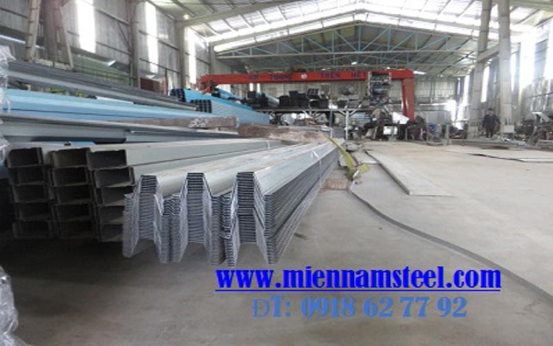 khung thep nha xuong 2