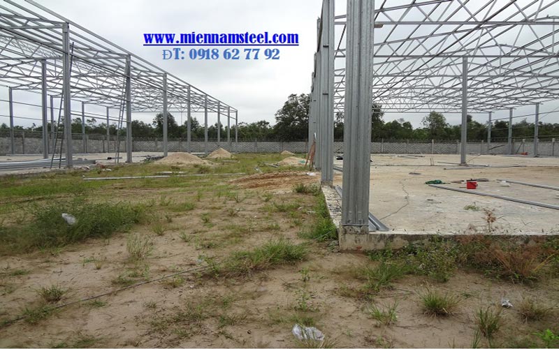 xay dung nha xuong khung thep 3